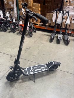 Solid electric scooter