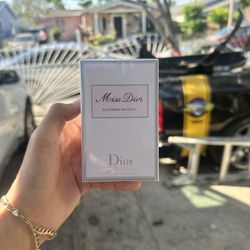 Miss Dior Perfume 