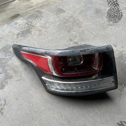 2015-2019 Range Rover Driver Side Rear Headlights