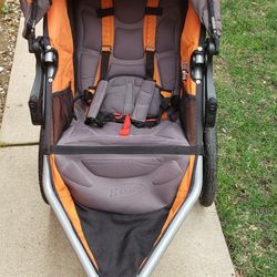 B.O.B. Revolution Jogging Stroller