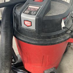 Craftsman XSP 12-Gallon 5.5 Peak HP Wet/Dry Shop Vac