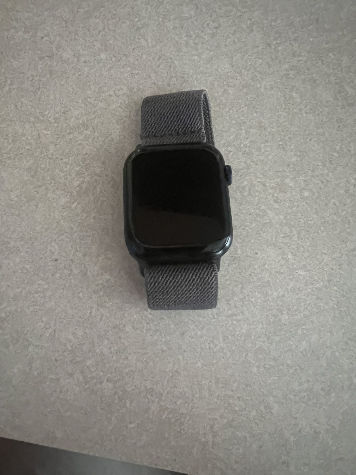 Apple Watch Series 7 45mm