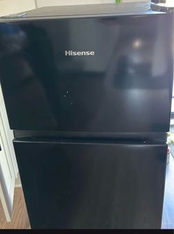 Mini Fridge/Freezer Combo