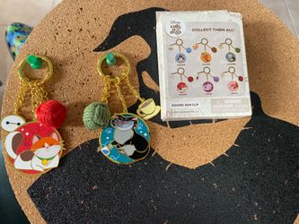 Disney Cats & Dogs Enamel Bag Clip Blind Box - Open