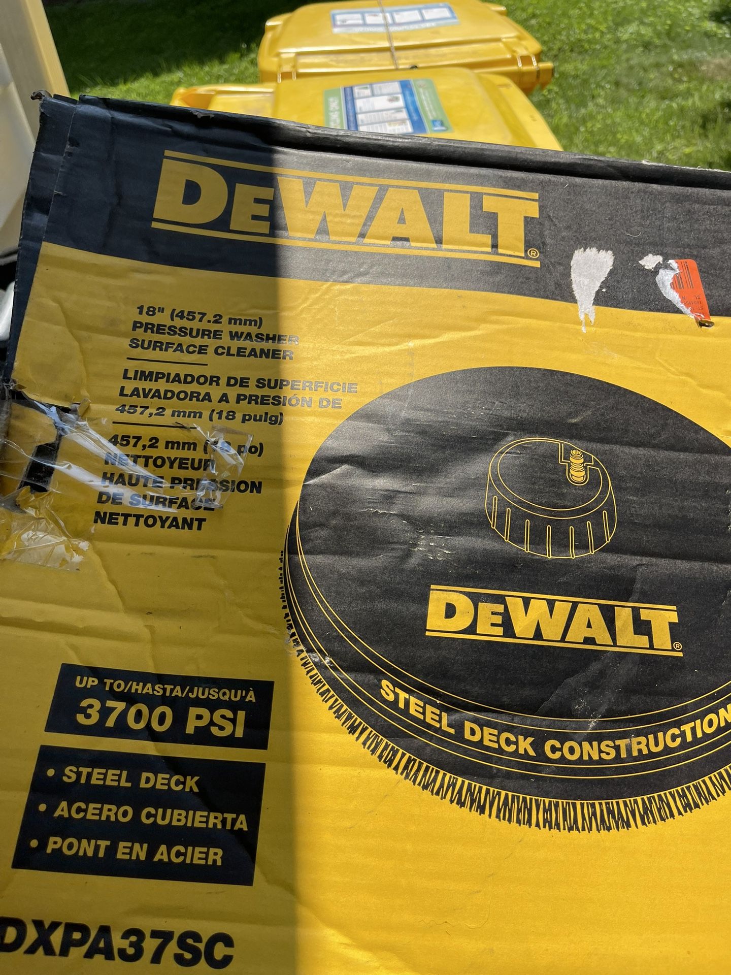 New Dewalt surface scrubber
