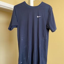 navy nike tee