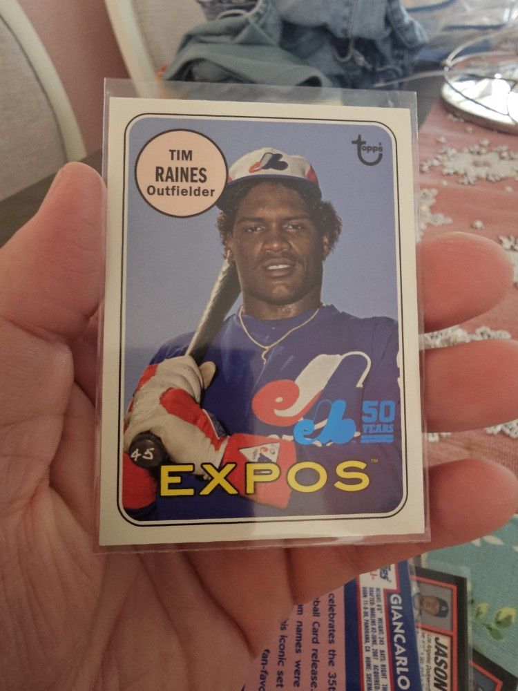 Tim Raines Montreal Expos '19 Topps Archives Blue 50 Anniversary Serial Number 59/150 Baseball Card