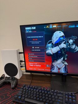 Xbox Series S + Turtle Beach Controller – Great Condition