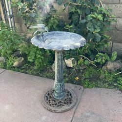 Vintage Cast Iron Birdbath 