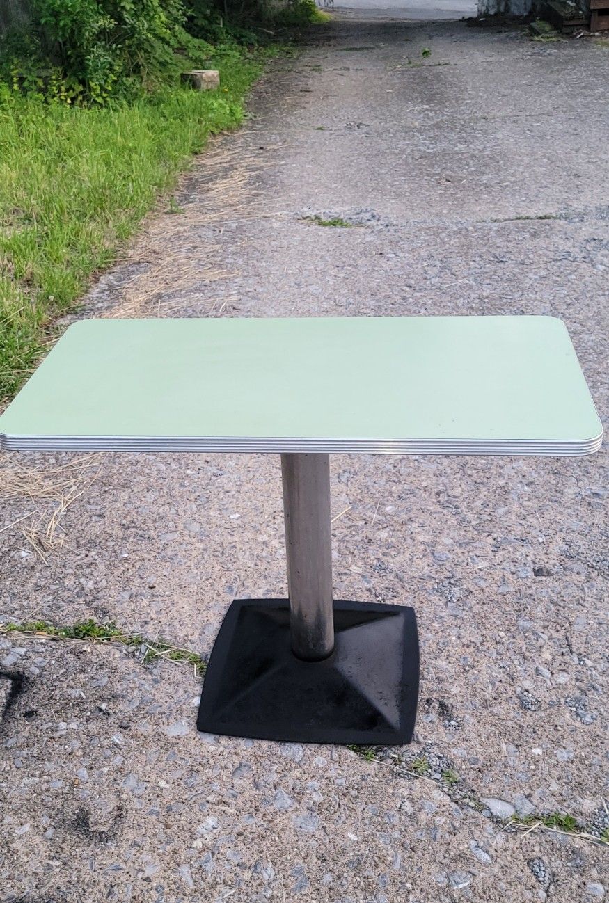 1950s Diner Table
