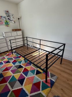 Day Bed
