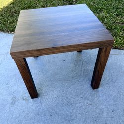 WOODEN SIDE TABLE