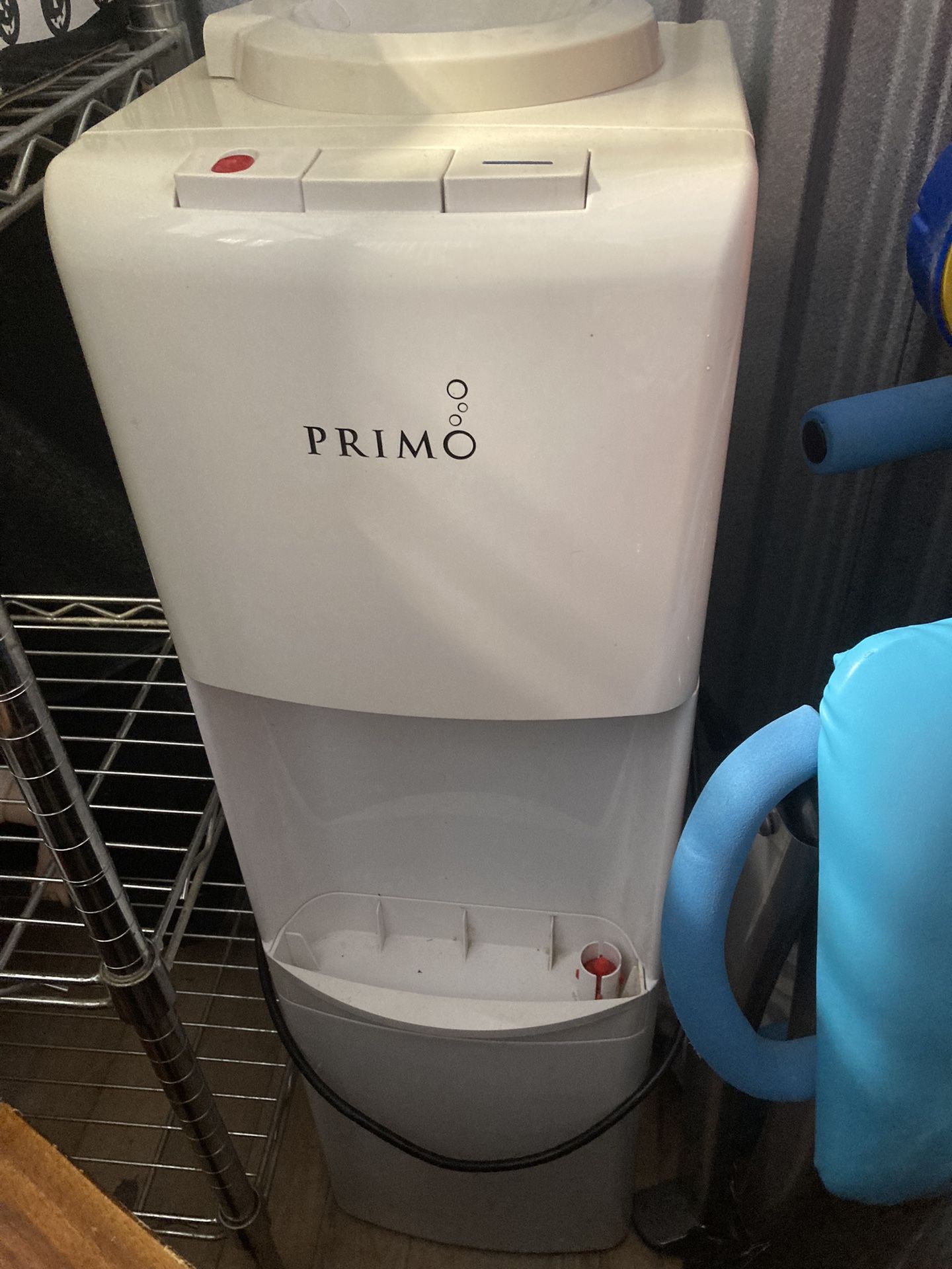 Water Dispenser