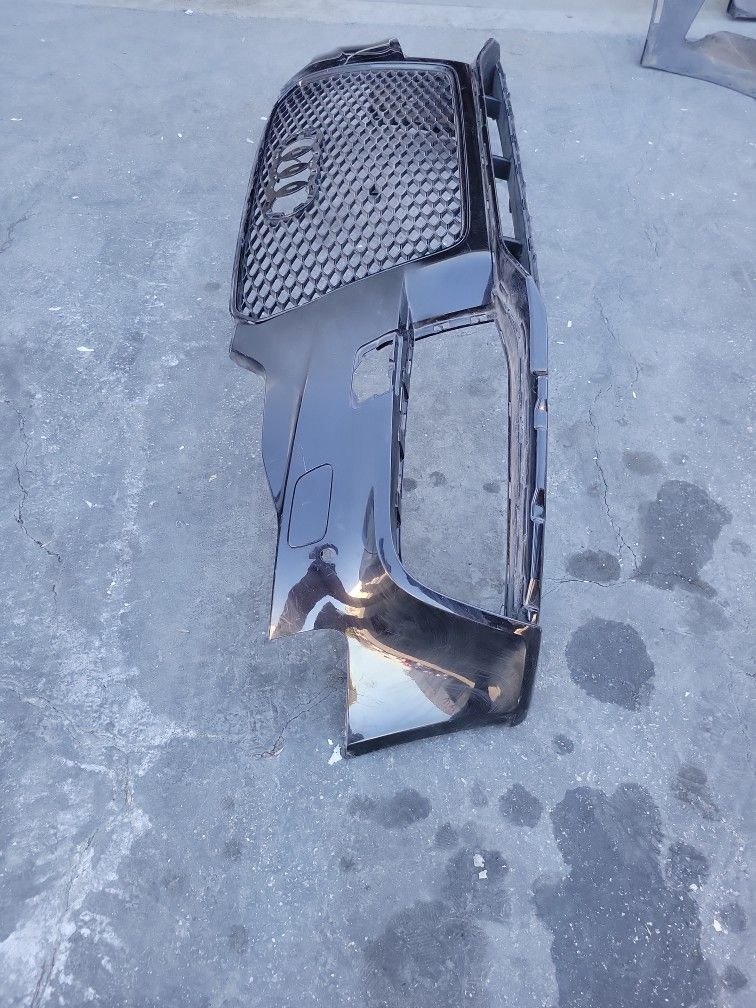 10/11%12/13/14/15 Audi RS5 front Bumper