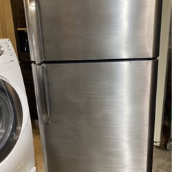 Frigidaire Refrigerator Top Freezer Stainless Steel 20.5 Cf 