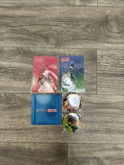 One Piece x Round 1 Exclusive Bundle 5 X - 2 Keychains, Coaster, 2 Pins