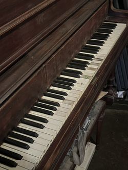 Free Piano