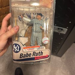 Babe Ruth Figurine 