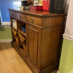 Wooden Bar And 2 Stools