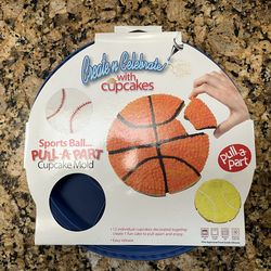New silicone sports ball pull apart cupcake mold