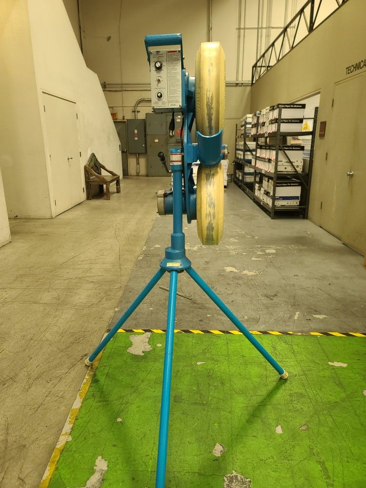 Jugs 101 Pitching Machine