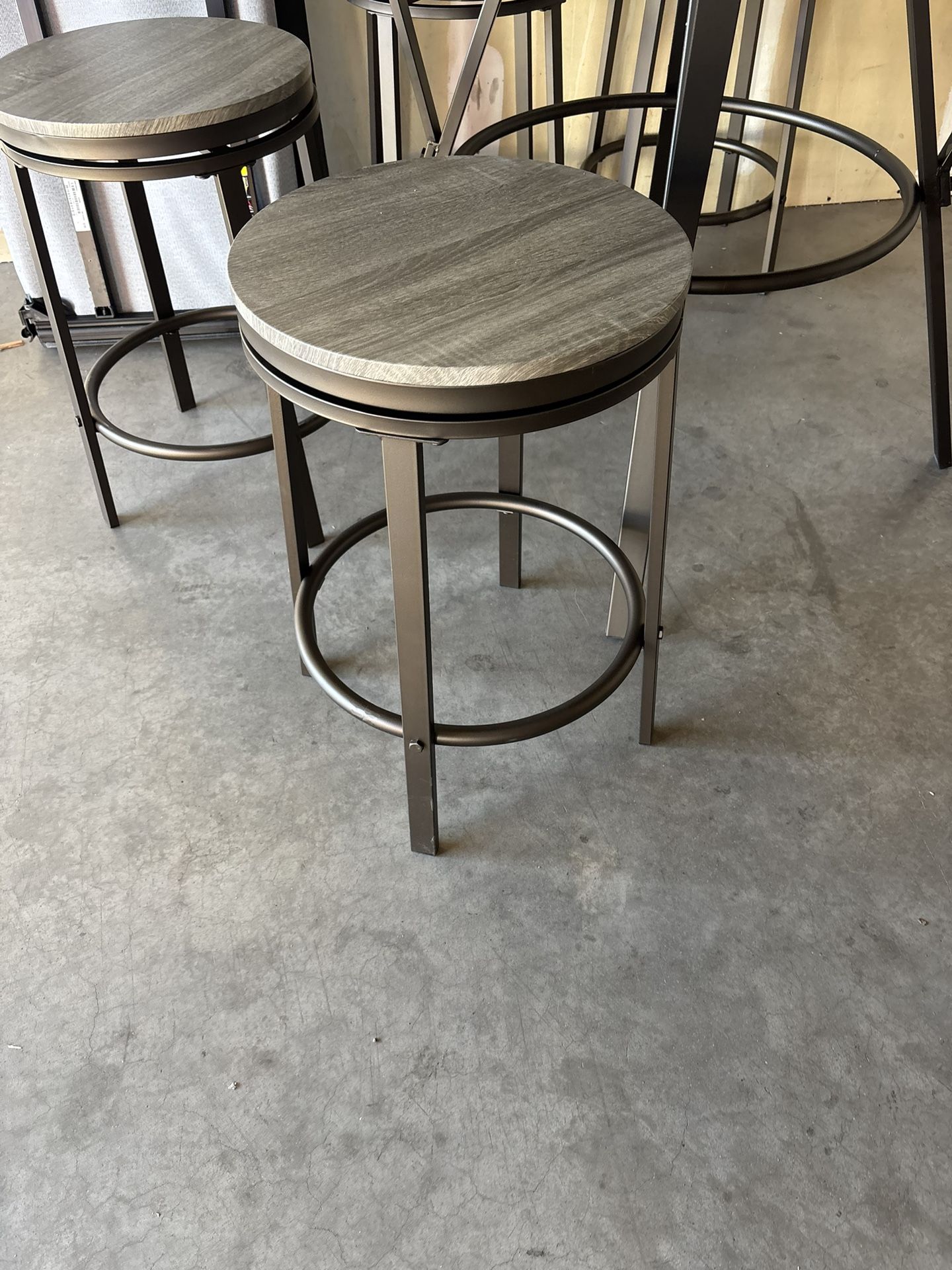 Counter Height Dining Set