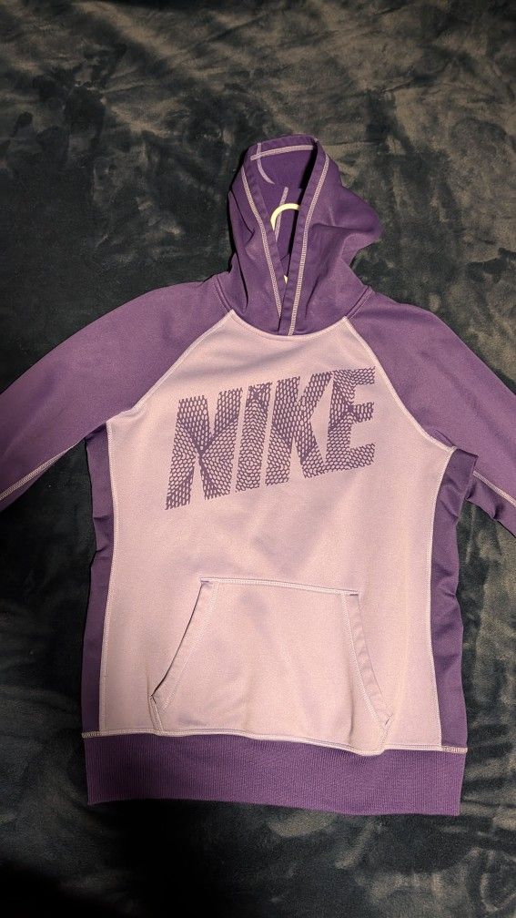 Nike Therma-Fit Hoodie 