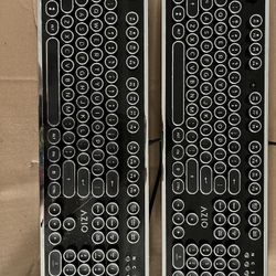 Azio Corp - MK Retro -01 Typewriter Style Mechanical Keyboard