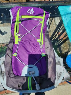 2 Liter Hydration Backpack Combo