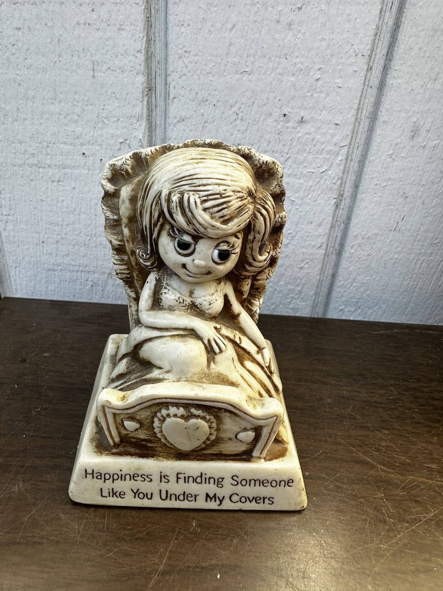 Vintage 1970's Russ Wallace Berries Statue Happiness Is Finding Someone