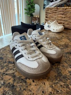 Size 5c toddler shoes