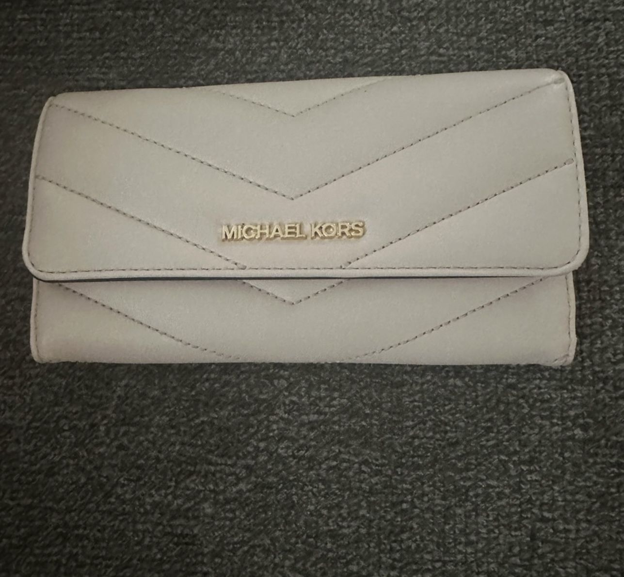 Michael Kors Trifold Wallet