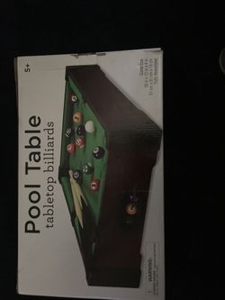 Mini little pool table