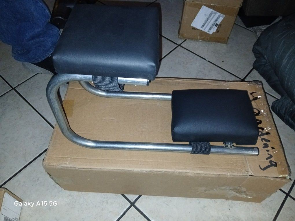 Black Gardening Knee Rest