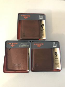 Three wallets DOCKERS TAN LEATHER
