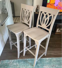 Bar stools from pottery barn