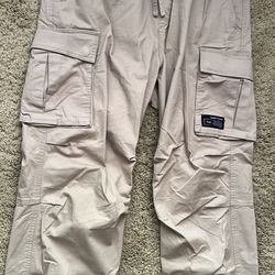 H&M Relaxed Fit Cargo Pants