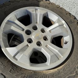 18” Rims And Tires Off A Silverado