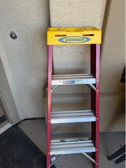 4ft fiber glass Werner ladder