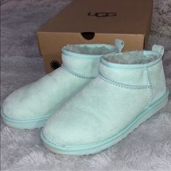 UGG Ultra Mini Boot 
