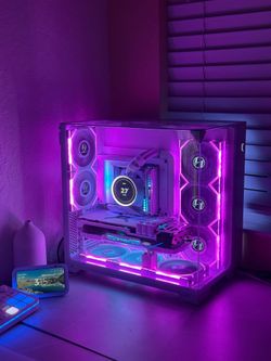 Custom liquid cooled PC