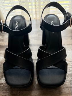 Black platforms