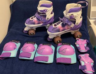 Kid’s Gonex Adjustable Size Light-up Wheels Roller Skates with Safety Pads