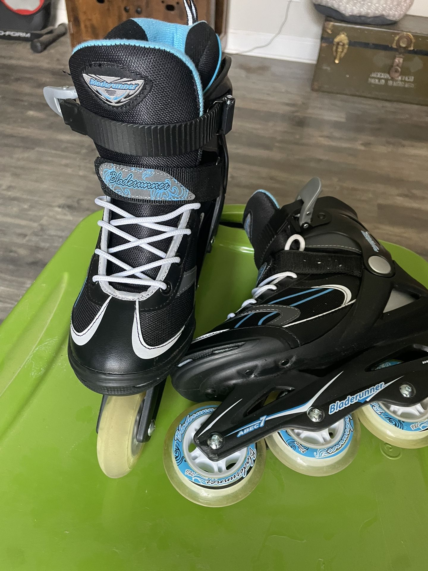 Women’s Rollerblades