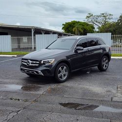 2022 Mercedes Benz Glc 300