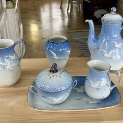Bing & Grondahl Seagull Coffee Set