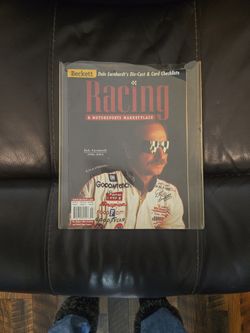 Beckett Racing April 2001 Vol. 8 No. 4 Issue 80: Dale Earnhardt Tribute Magazine Collectible 