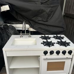 Pottery Barn Marble Design Kids Kitchen 