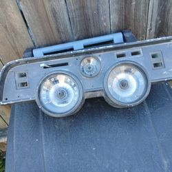 Cuguar Gauge cluster 67-68