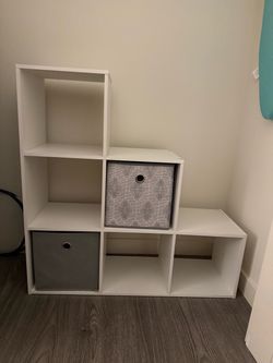White Cube Storage Shelf